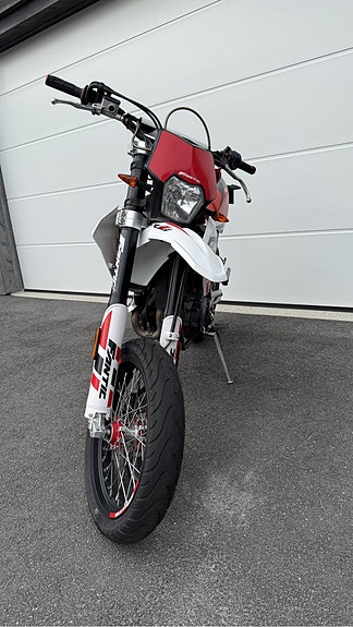 Fantic XMF 125 7 of 11