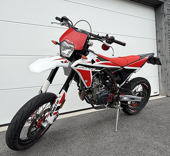 Fantic XMF 125 8 of 11