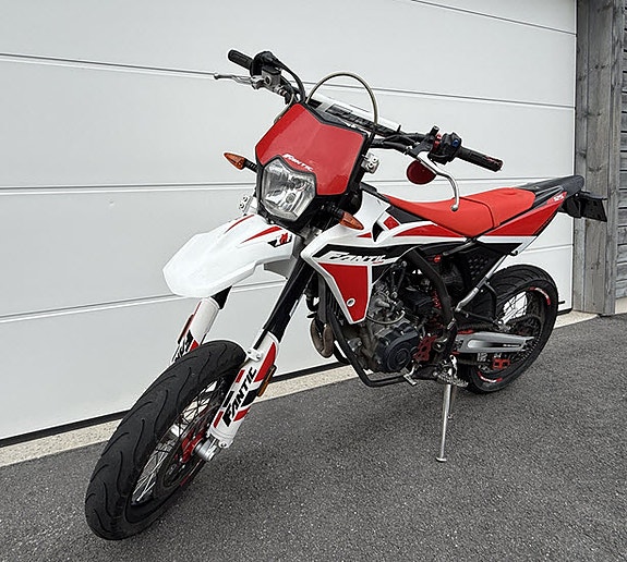 Fantic XMF 125 10 of 11
