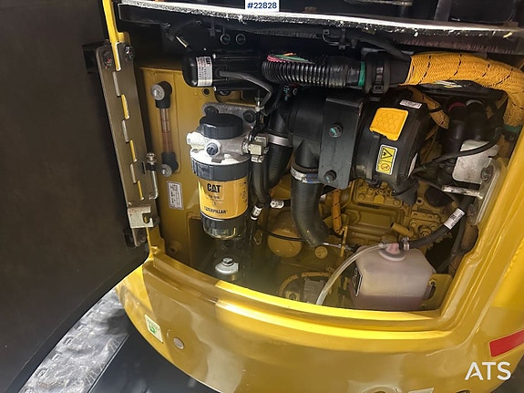 Cat 302CR minigraver m/ 3 skuffer og 2021 Brian James henger 10 of 30