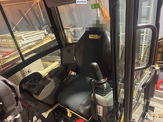 Cat 302CR minigraver m/ 3 skuffer og 2021 Brian James henger 20 of 30
