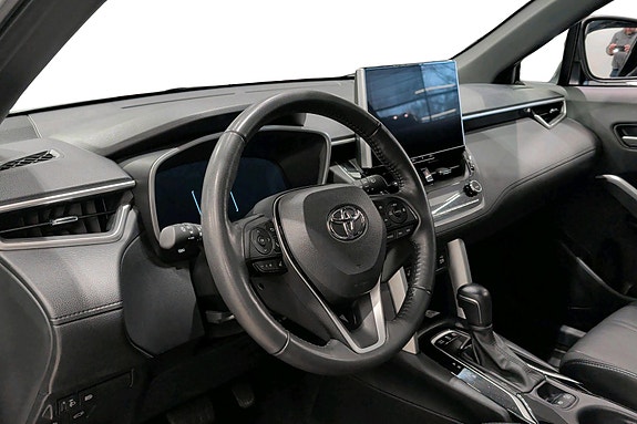 Toyota Corolla Cross 9 of 21