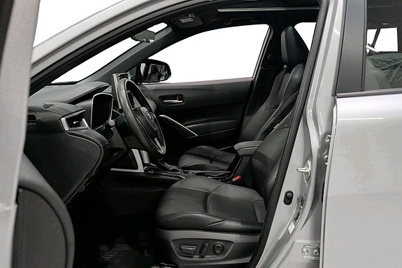 Toyota Corolla Cross 11 of 21