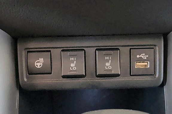 Toyota Corolla Cross 15 of 21