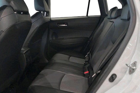 Toyota Corolla Cross 17 of 21