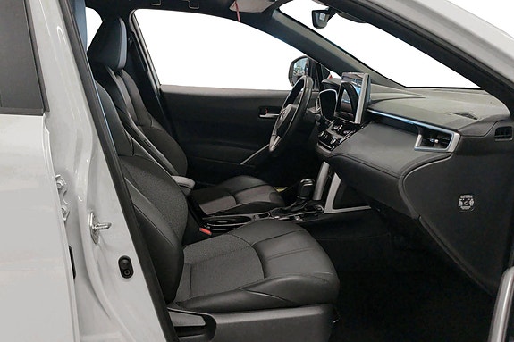 Toyota Corolla Cross 16 of 21