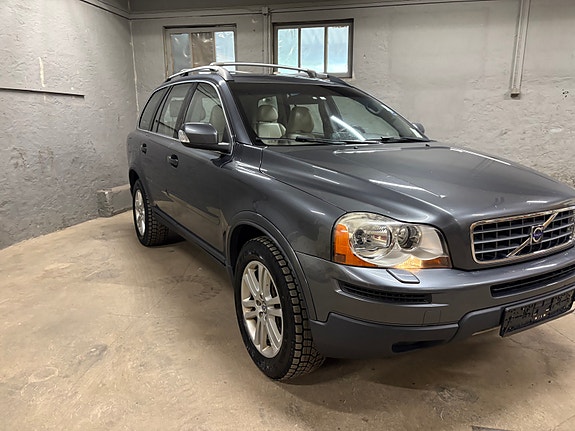 Volvo XC90 20 of 30
