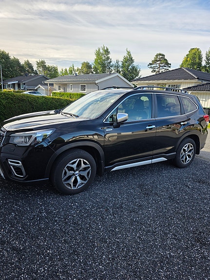Subaru Forester 2 of 18
