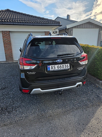 Subaru Forester 3 of 18