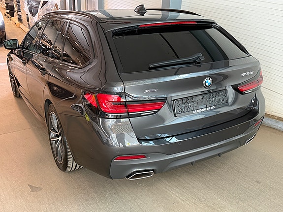 BMW 530xd 6 of 24
