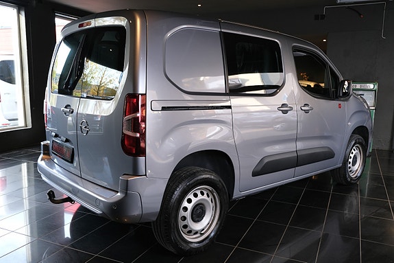 Opel Combo 5 of 30