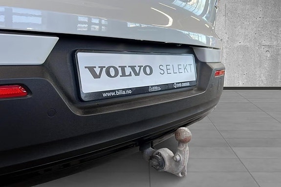 Volvo XC40 19 of 21