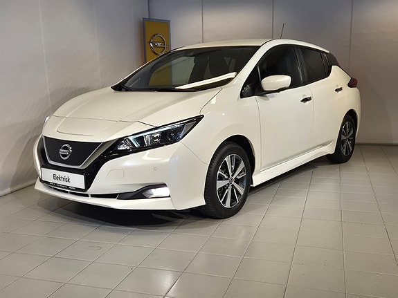 Nissan Leaf 21 of 22