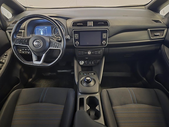 Nissan Leaf 7 of 22