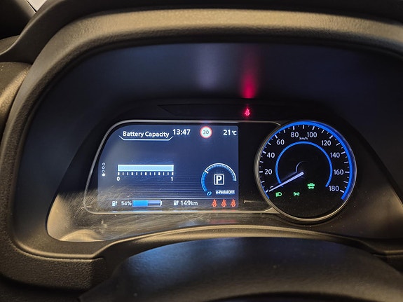 Nissan Leaf 17 of 22