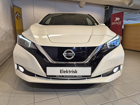 Nissan Leaf 5 of 22