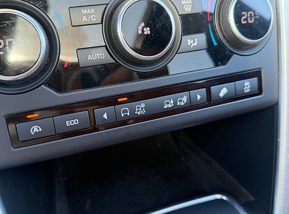 Land Rover Discovery Sport 17 of 25
