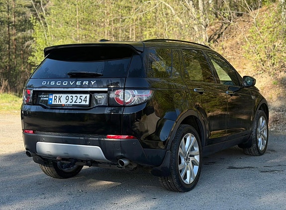 Land Rover Discovery Sport 2 of 25