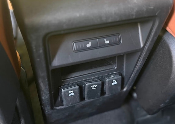 Land Rover Discovery Sport 13 of 25