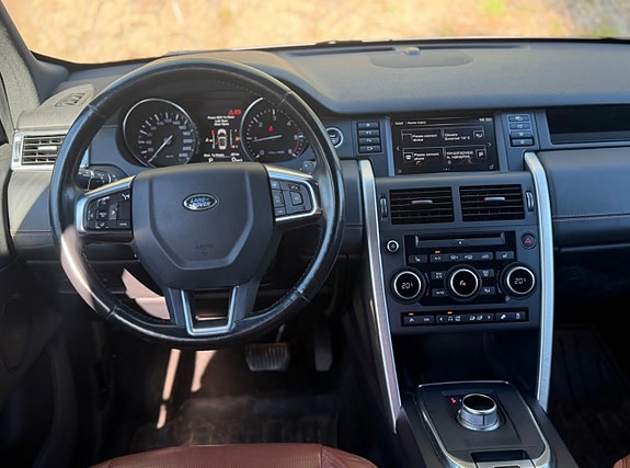 Land Rover Discovery Sport 9 of 25