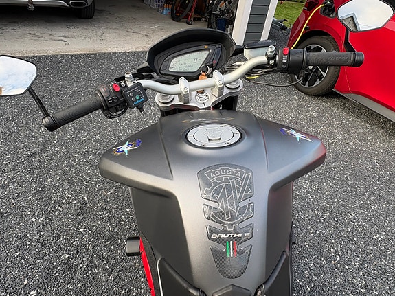 MV Agusta Brutale 800 11 of 12