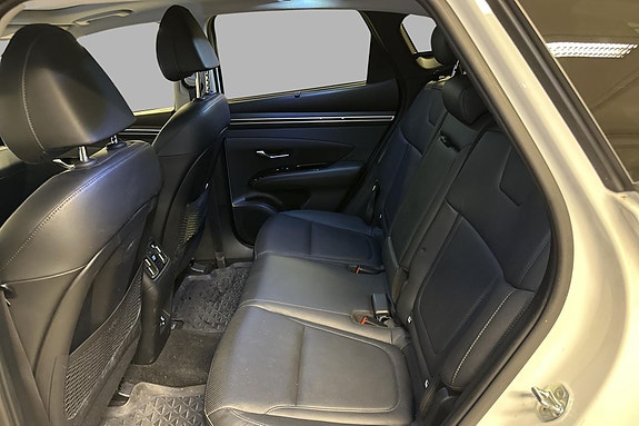 Hyundai Tucson 16 of 19