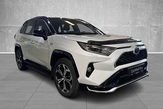 Toyota RAV4 7 of 21