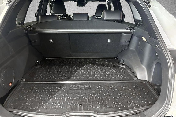 Toyota RAV4 18 of 21