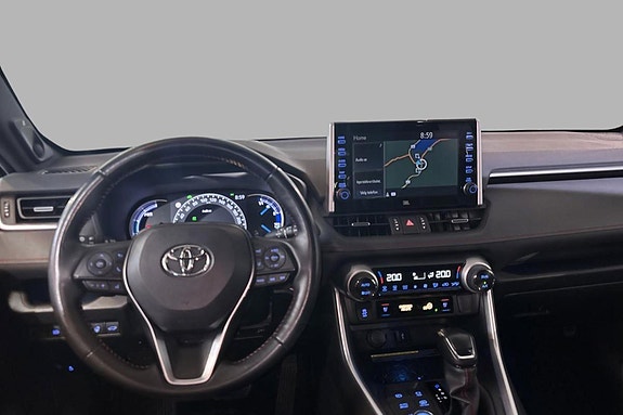 Toyota RAV4 10 of 21