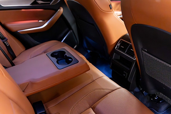 Jaguar F-PACE 26 of 30