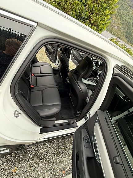 Volvo V90 28 of 30