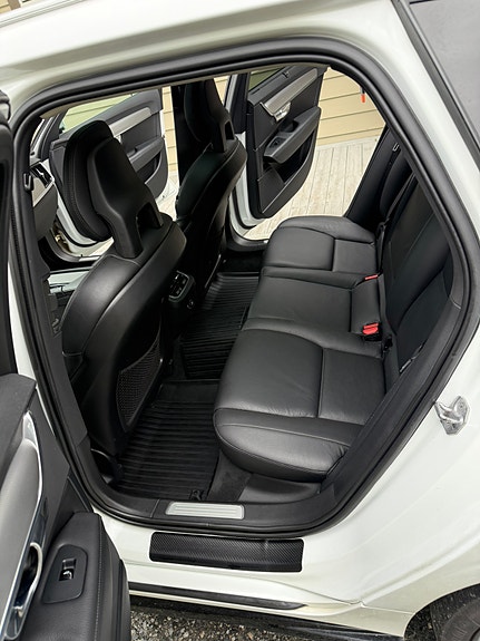Volvo V90 23 of 30