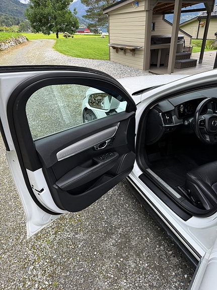 Volvo V90 19 of 30