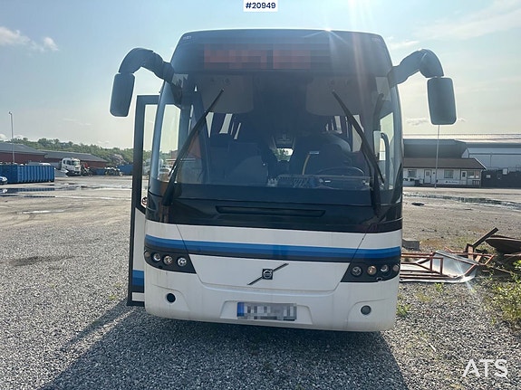 Volvo 9700H buss m/ 54 seter m/ sommer og vinterdekk 2 of 30