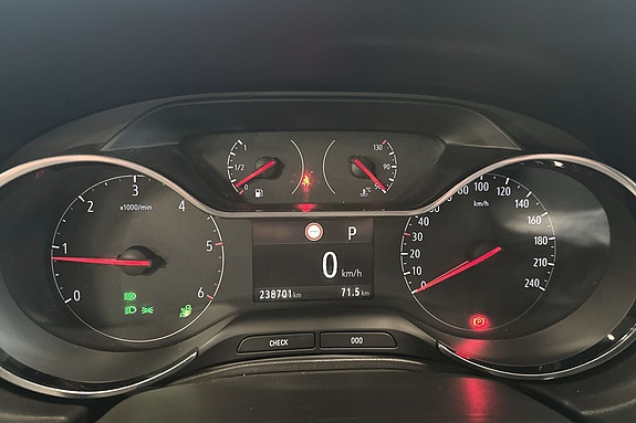 Opel Grandland X 15 of 20