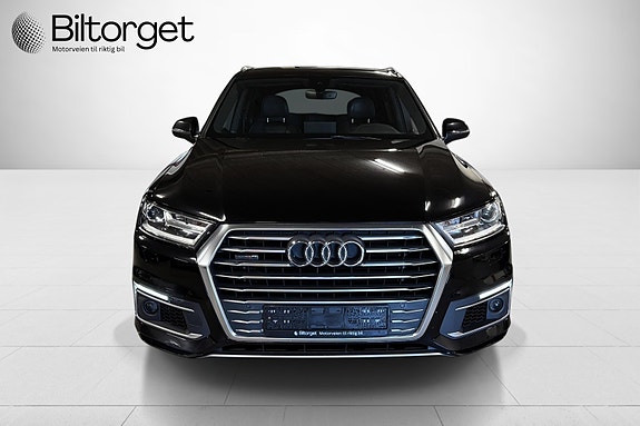 Audi Q7 3 of 30