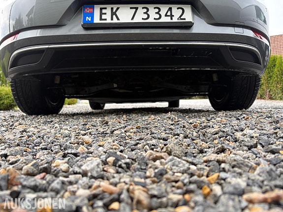 Volkswagen e-Golf VII 11 of 30