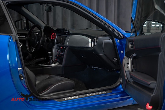 Subaru BRZ 16 of 30