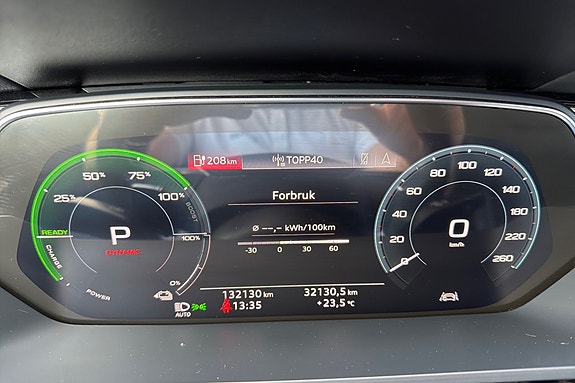 Audi e-tron Sportback 23 of 26