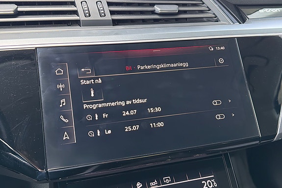 Audi e-tron Sportback 19 of 26