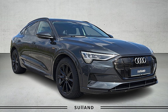 Audi e-tron Sportback 3 of 26
