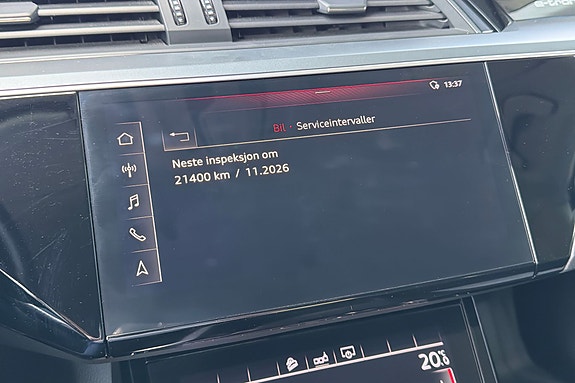 Audi e-tron Sportback 18 of 26
