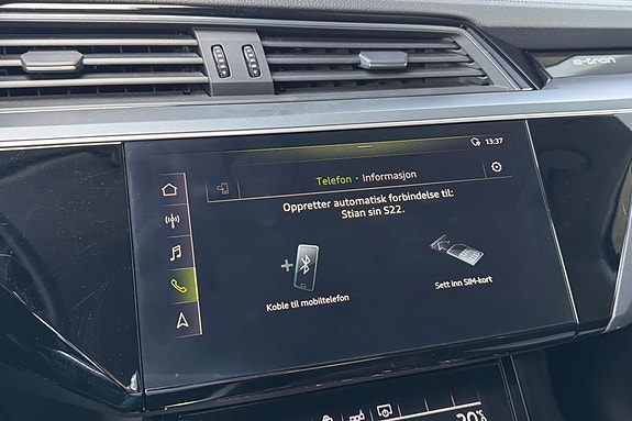 Audi e-tron Sportback 17 of 26
