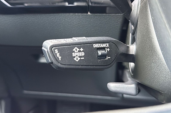 Audi e-tron Sportback 22 of 26
