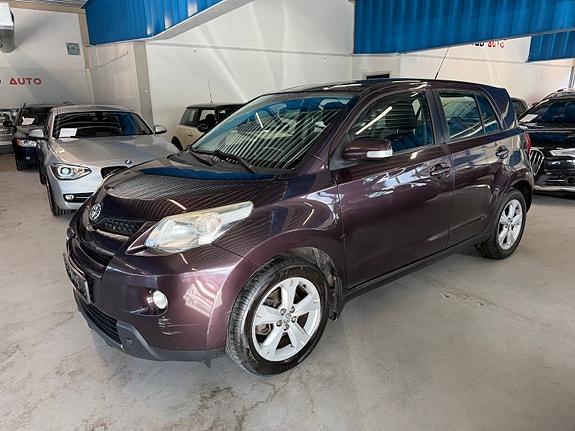 Toyota Urban Cruiser 8 of 30