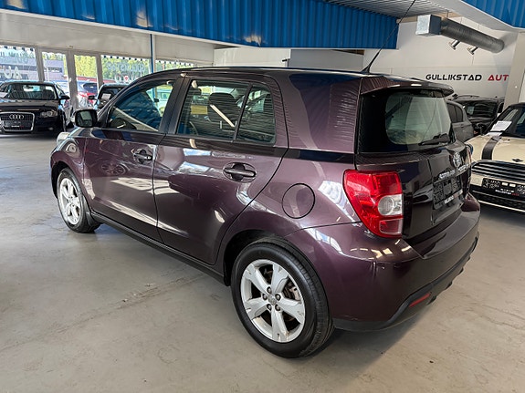 Toyota Urban Cruiser 3 of 30