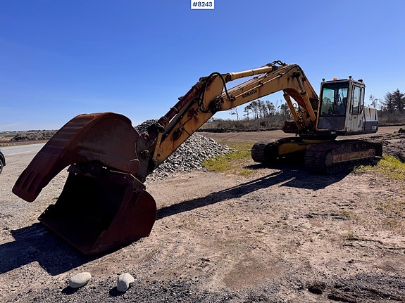 Komatsu PC210- 5K Gravemaskin 2 of 30