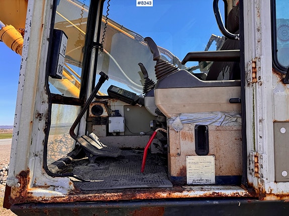 Komatsu PC210- 5K Gravemaskin 27 of 30