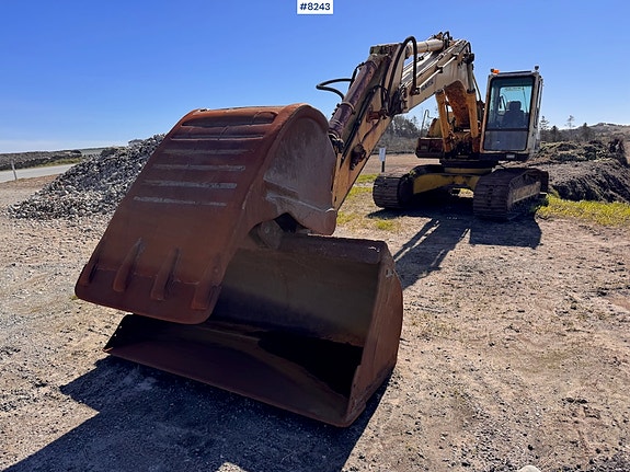 Komatsu PC210- 5K Gravemaskin 3 of 30