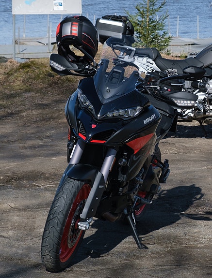 Ducati Multistrada V2S 4 of 4